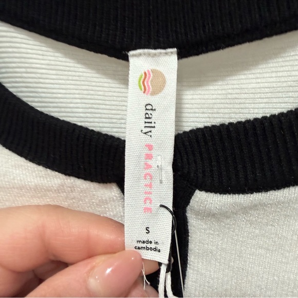 Anthropologie Daily Practice Go Team Embroidered
Henley Top Small - Picture 7 of 10